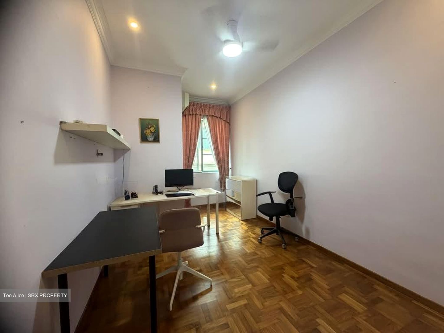 Pinewood Terrace (D25), Terrace #586184201